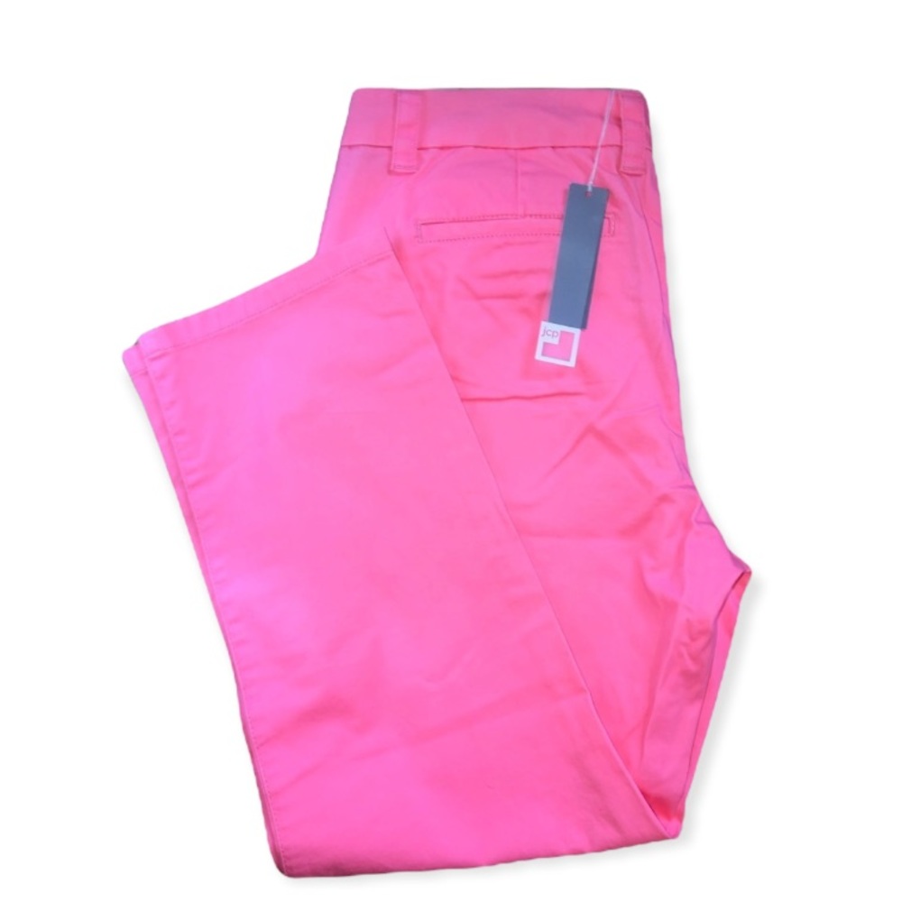 Super cute jcpenny Capri pants fun coral size 8